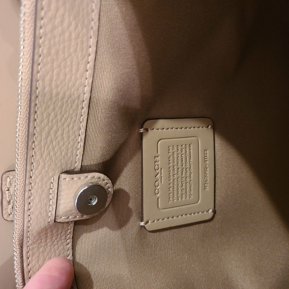 COACH 91122 LEATHER TOWN BUCKET BAG TANGERINE TAUP - Picture 7 of 10